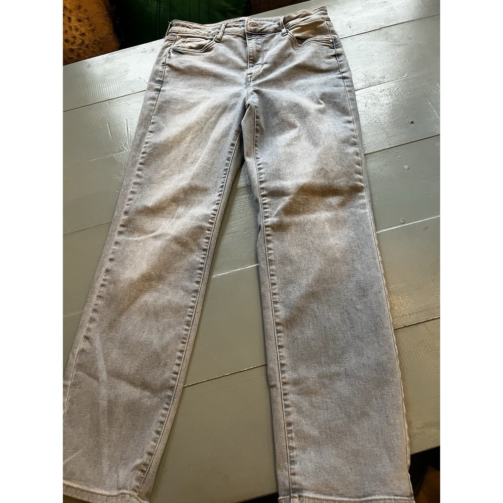 Nine West Slim Straight Jeans Women's Size 12 Light Wash Stretch Denim